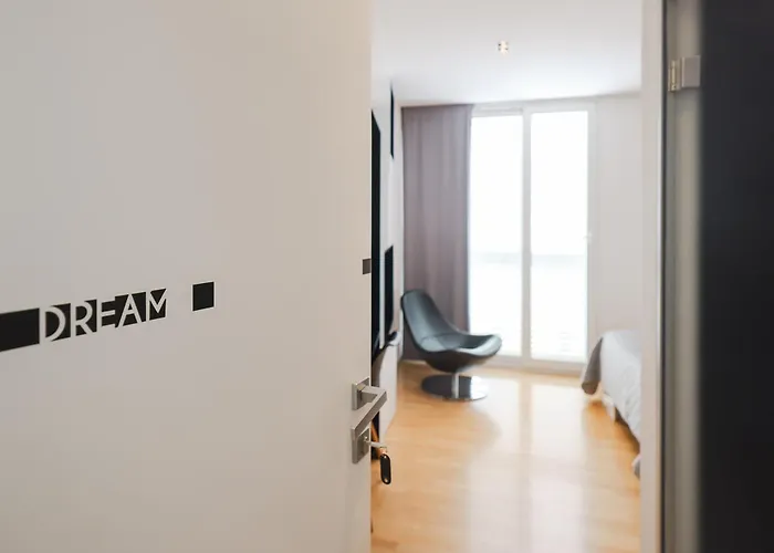 Unique Integrated Apartahotel